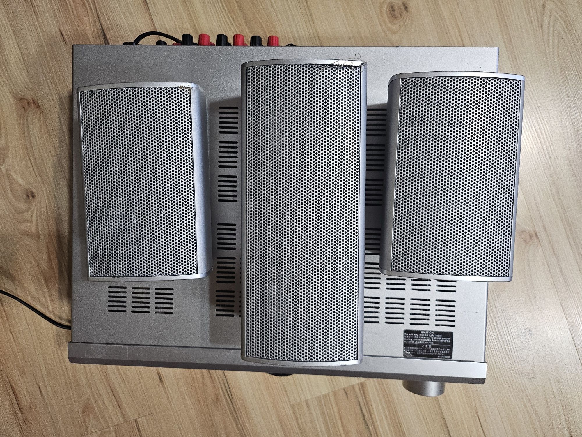 Amplituner Onkyo tx-sr576