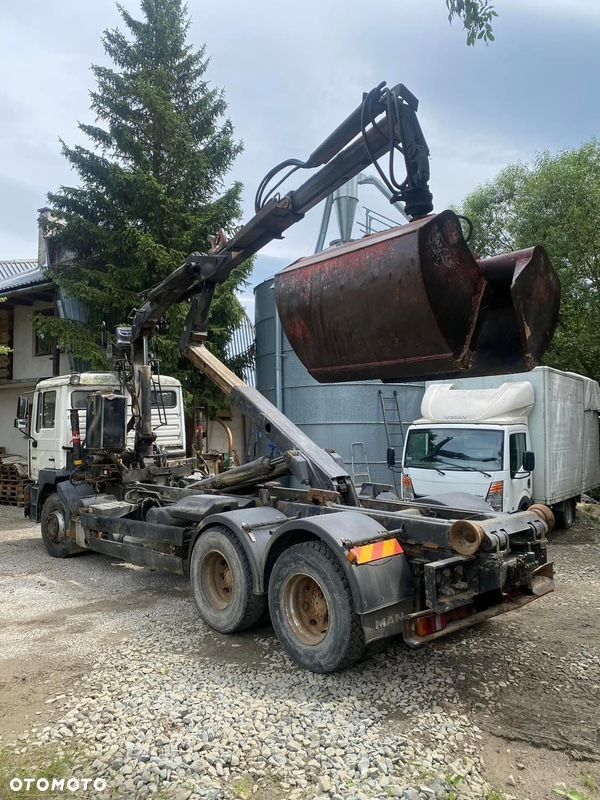 MAN F2000 hakowiec HDS 6x4