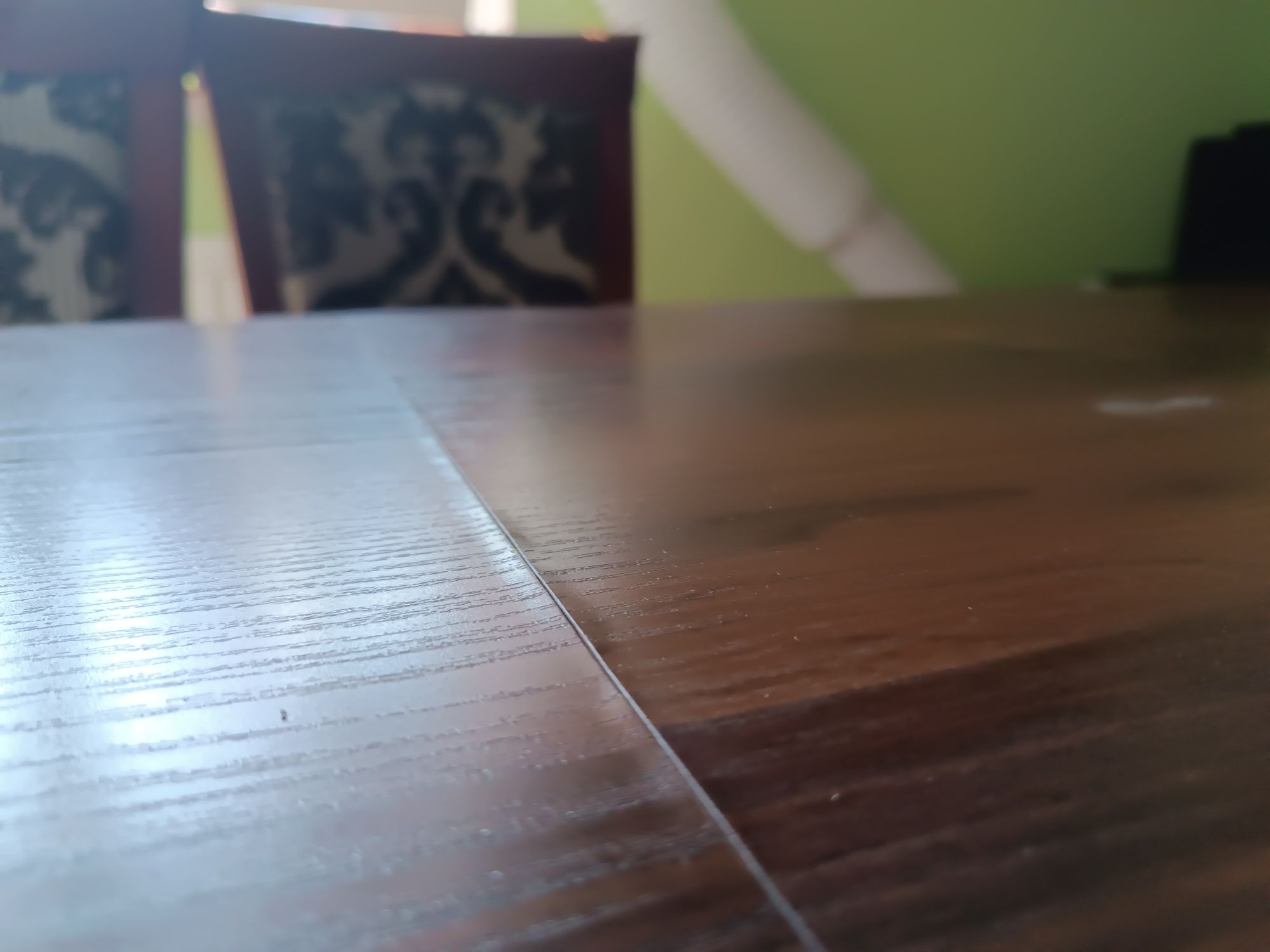 Stół  rozkładany 160x80 plus 6 krzeseł