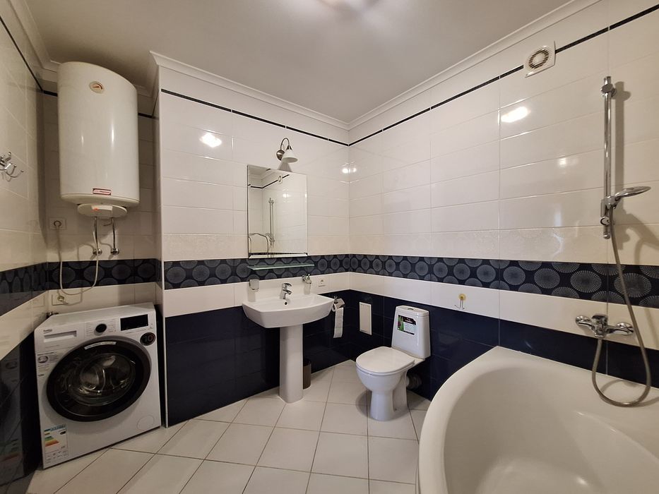 3-кімнатна 108 м УКОМПЛЕКТОВАНА меблями та технікою на К.шляху 1Д