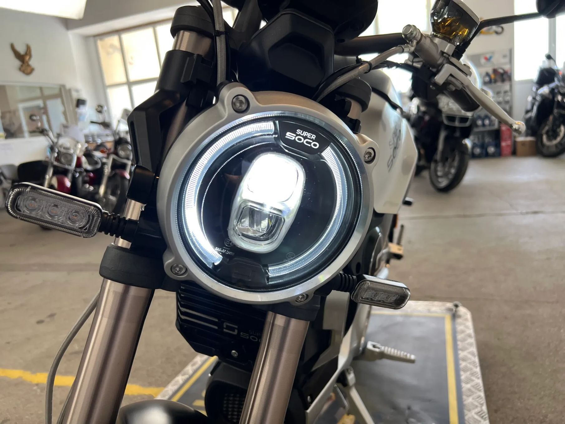 Super Soco TC MAX 1020 km ! 7KM ! Z Niemiec , Jeden Właściciel ! Raty 0% ! Transport !