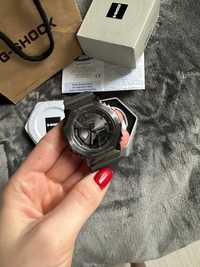 Женские часы Casio g-shock gm-s2100b-8aer