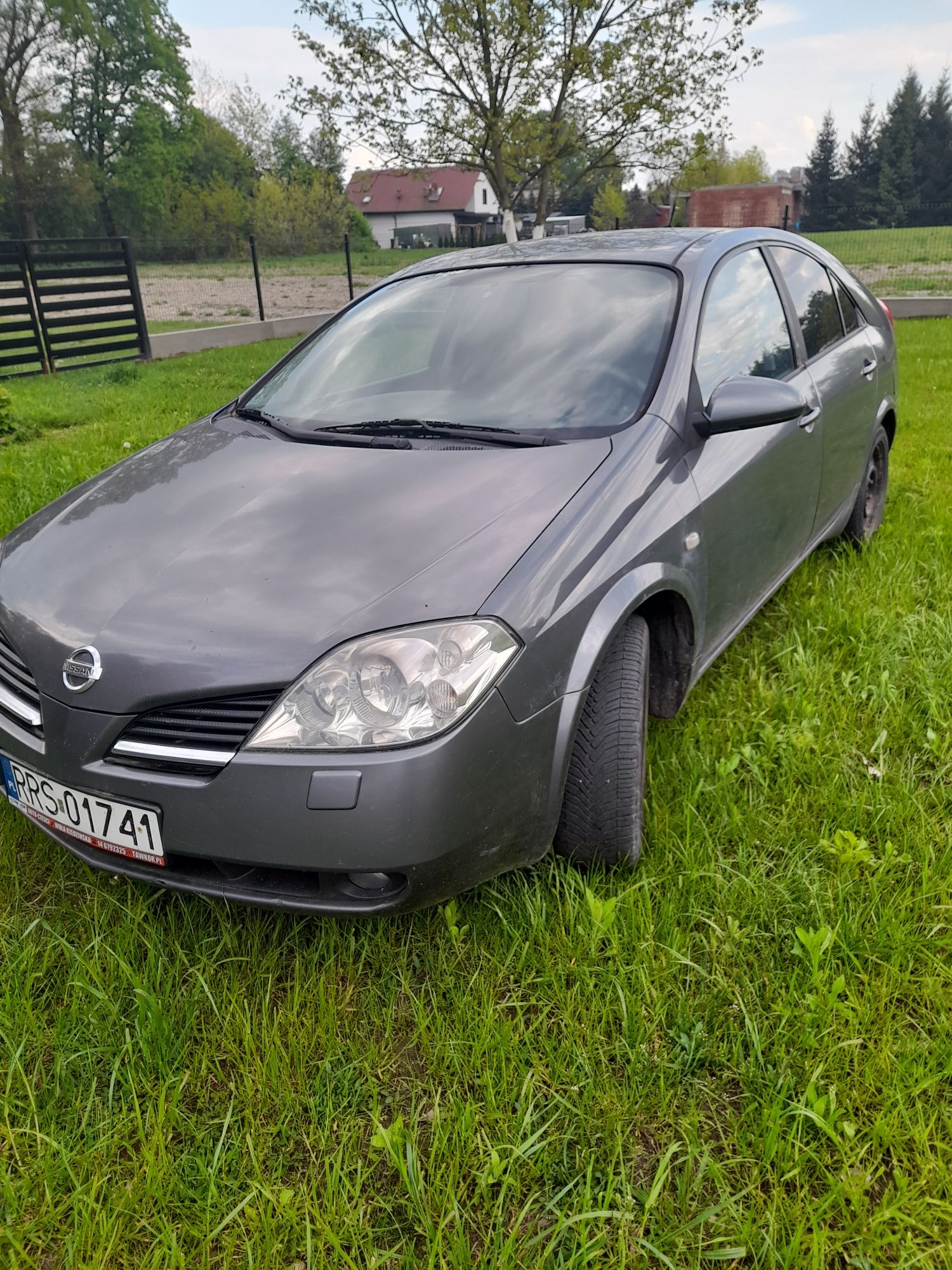 Nissan primera p12 z gazem