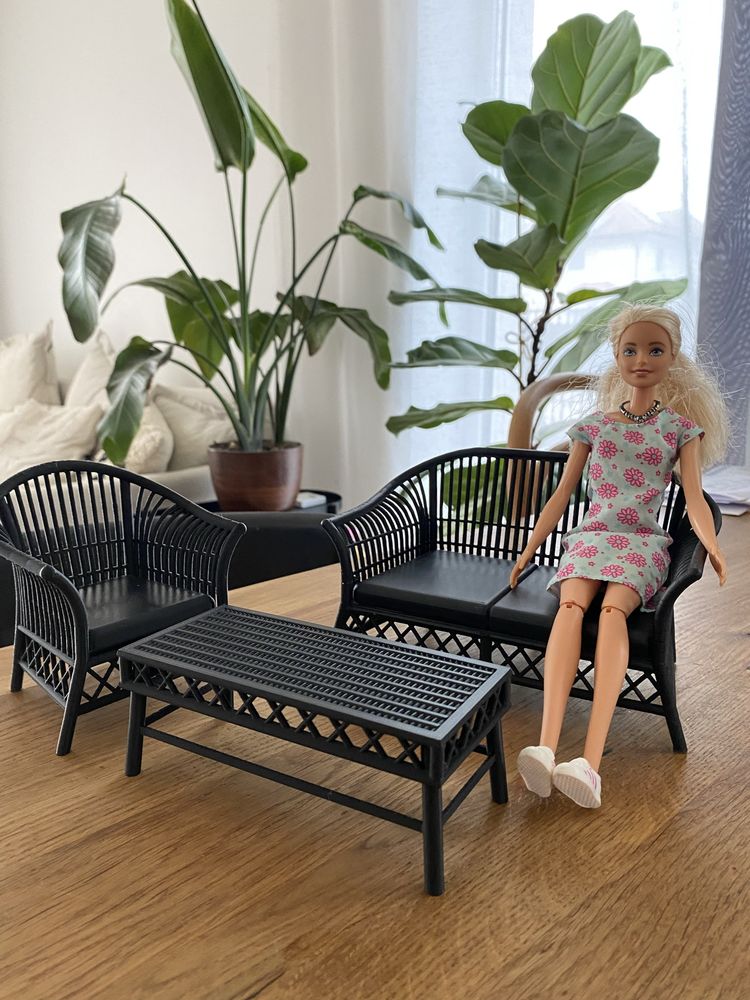 Zestaw mebli - salon dla Barbie zestaw sofa+fotel+stolik