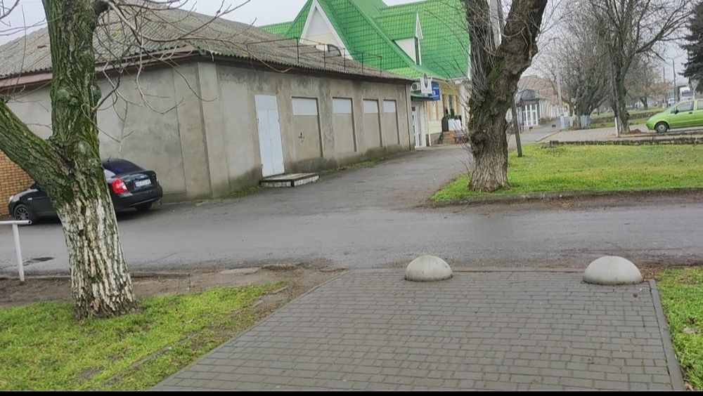 Продажа помещения в Центре Новой Одессы, ул. Центральная с отличным тр