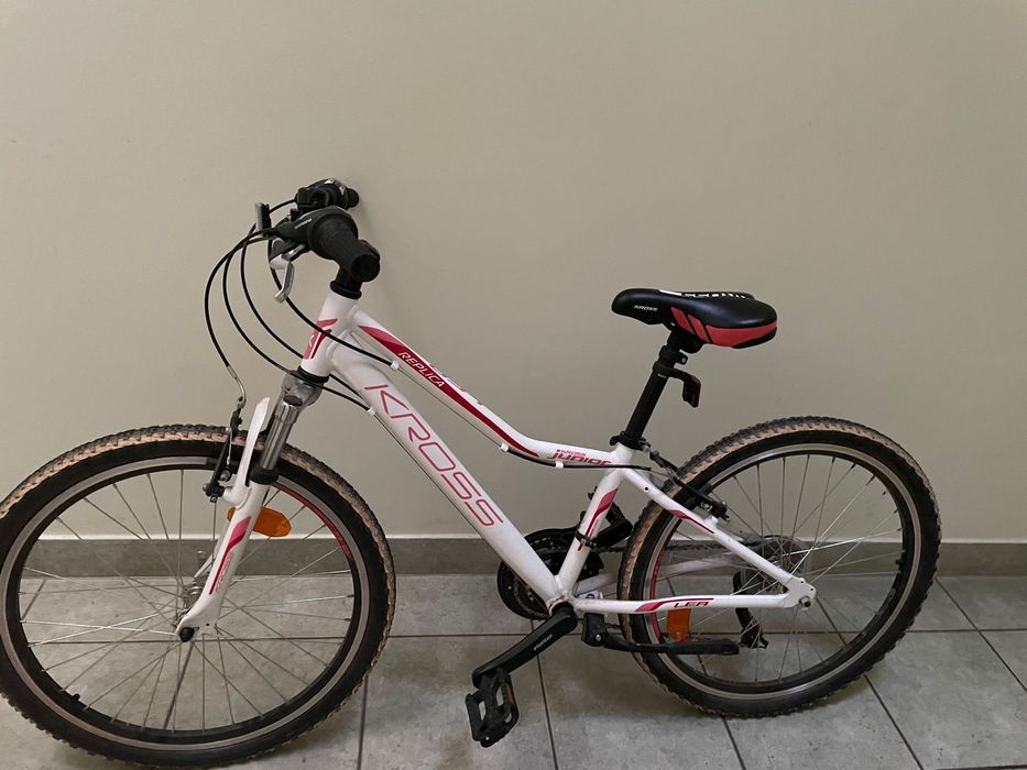 Rower KROSS 24 Lea Replica ONE SIZE MTB T TZ-50 Biało-Różowy