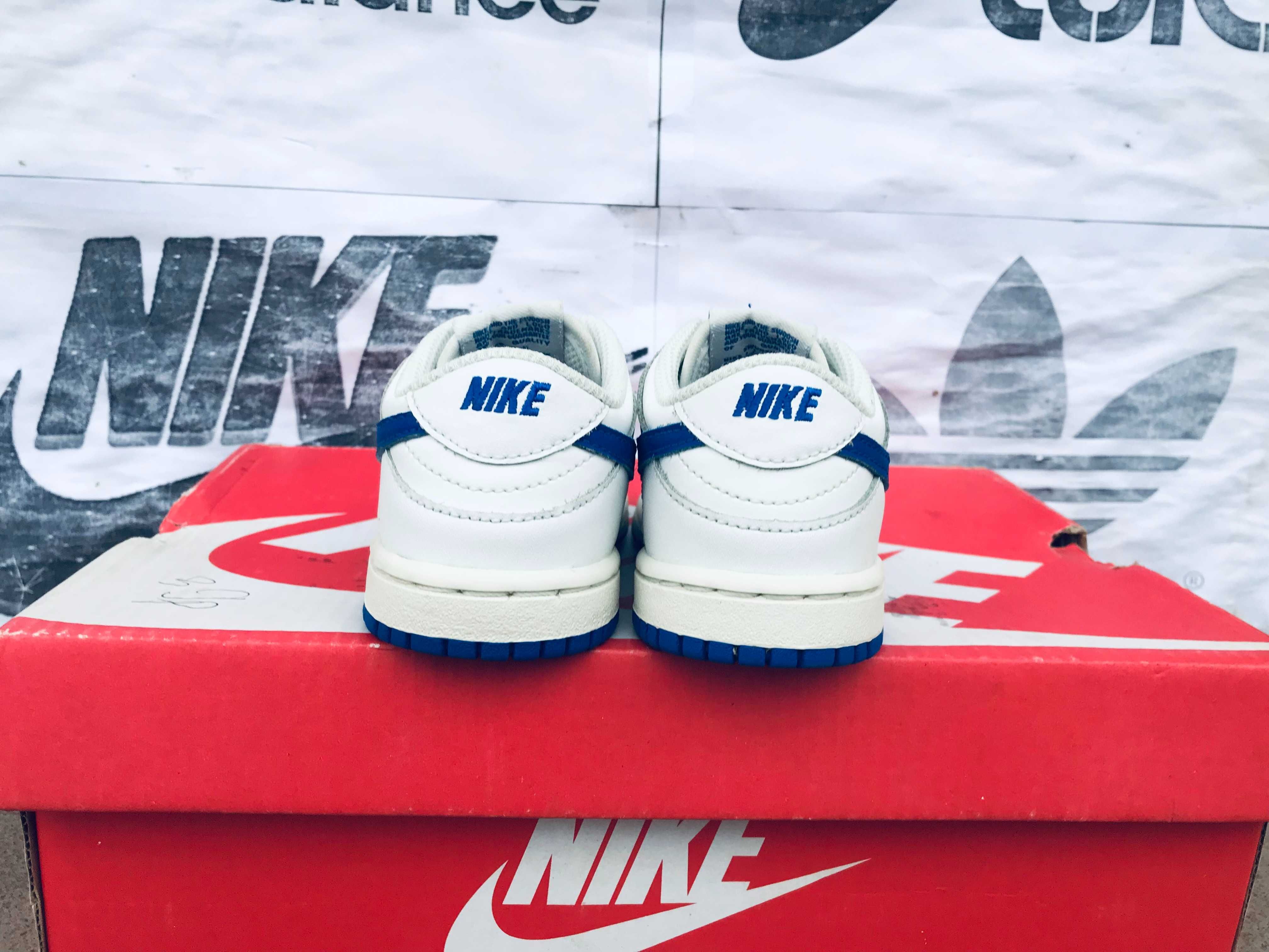 Кроссовки Nike Dunk Low Hyper Royal кожаные