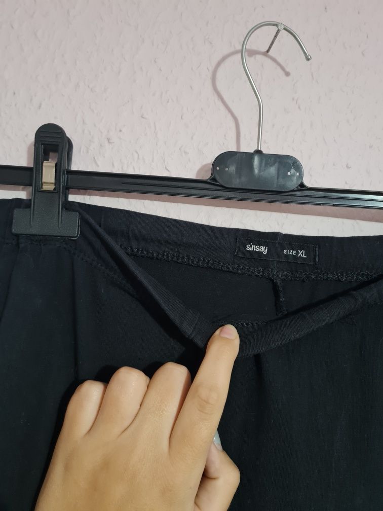 Czarne legginsy sinsay xl