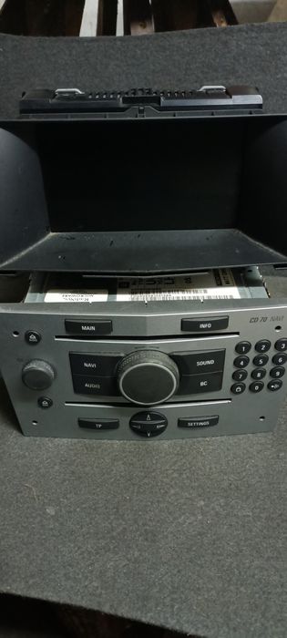 Zestaw cd70 navi z pinem astra h