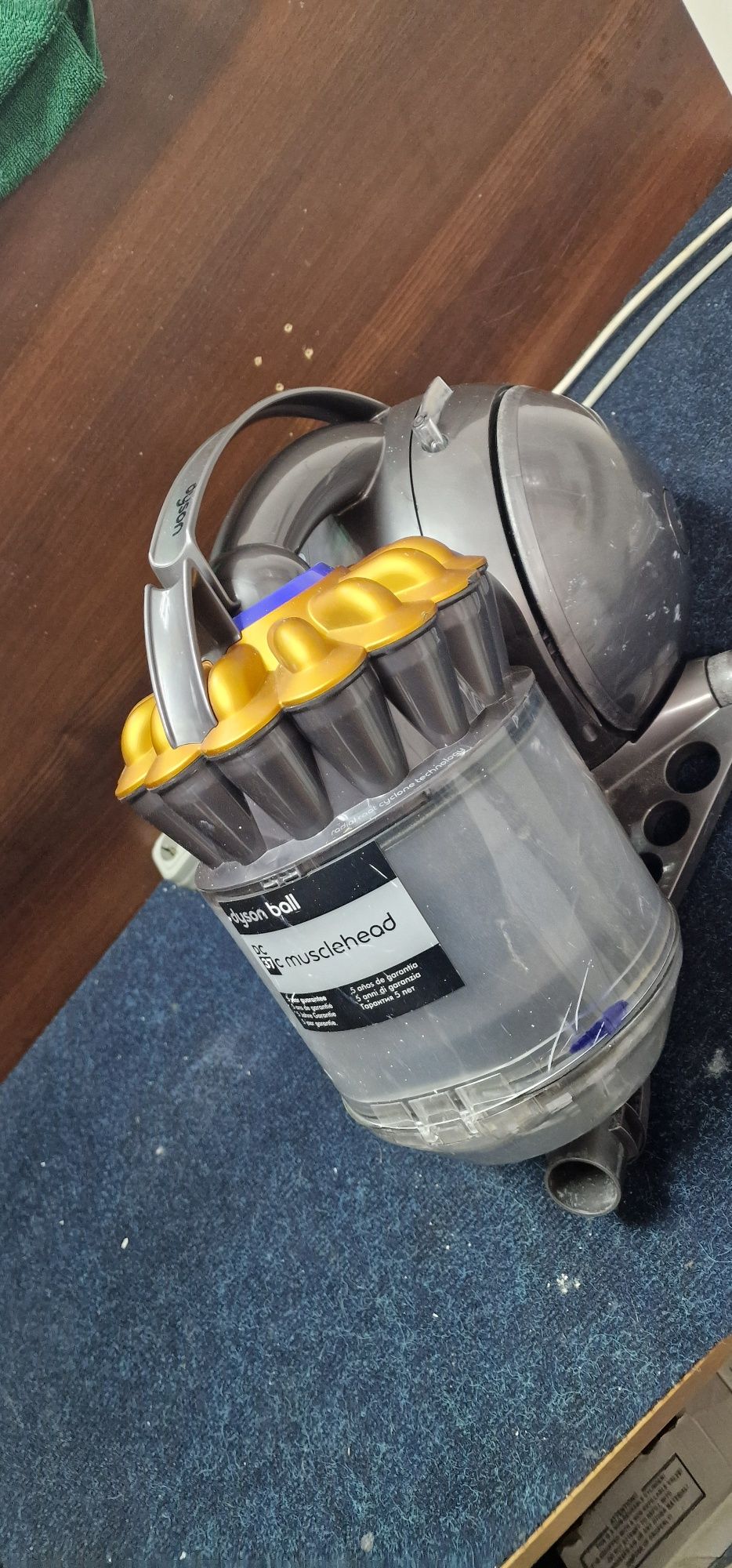 Пилисос Dyson Dc37 1200w