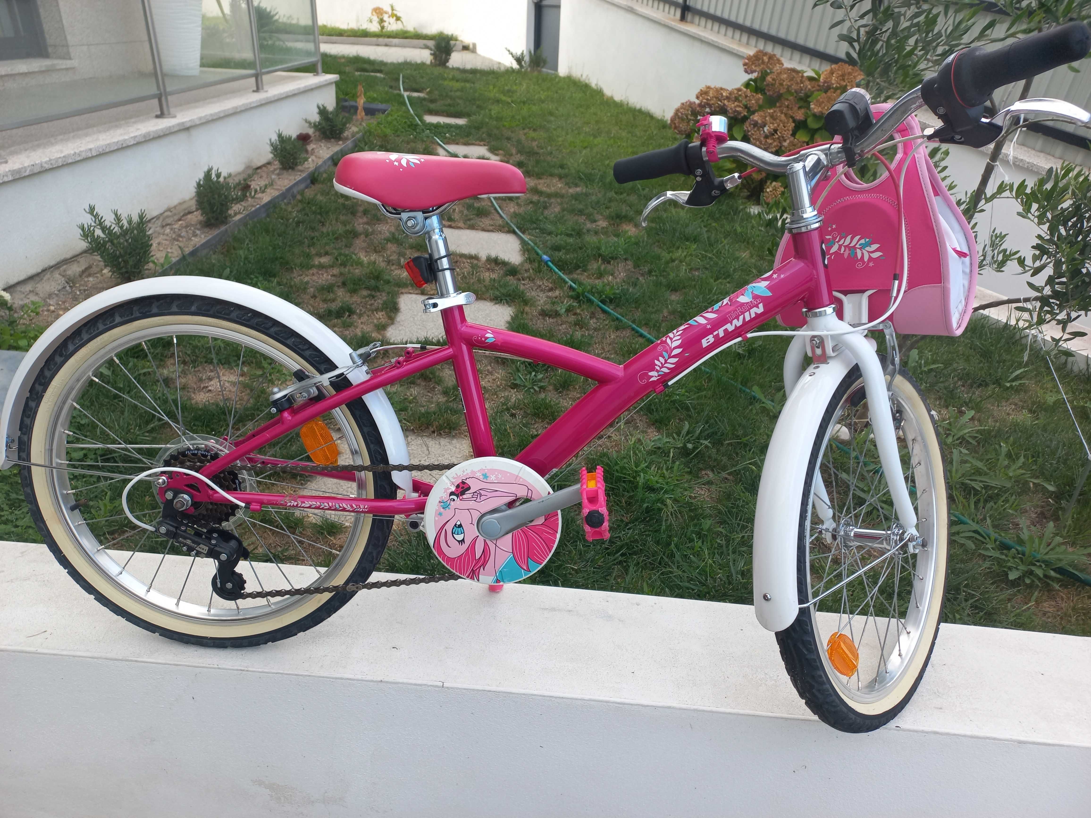 Bicicleta menina roda 20