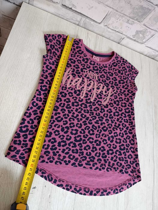 bluzka tunika 110 krótki rękaw różowa w panterkę cętki panterka brokat