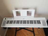 pianino yamaha piaggero np-12