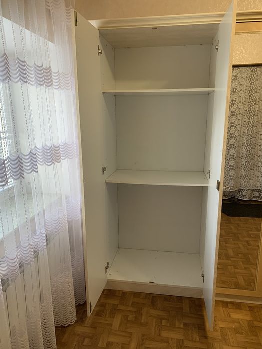 Шкаф + комод с зеркалом