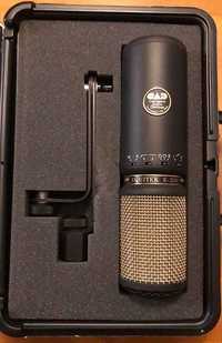 CAD Equitek E200 Multipattern Condenser Microphone