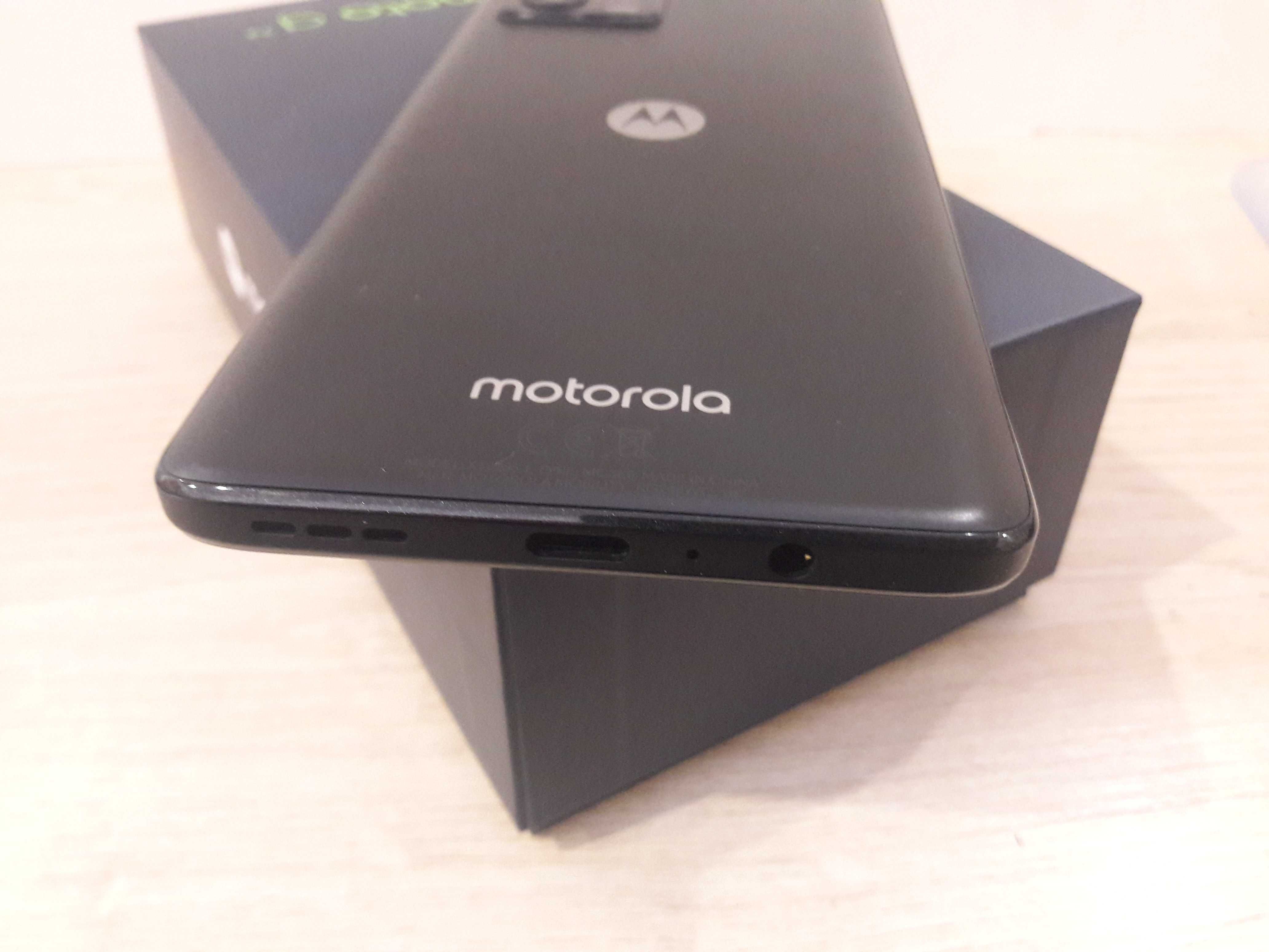 Smartfon Motorola moto G72  128/8GB kpl super stan