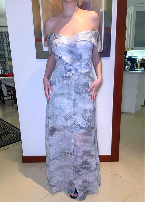 Zwiewna długa suknia -Chruścińska