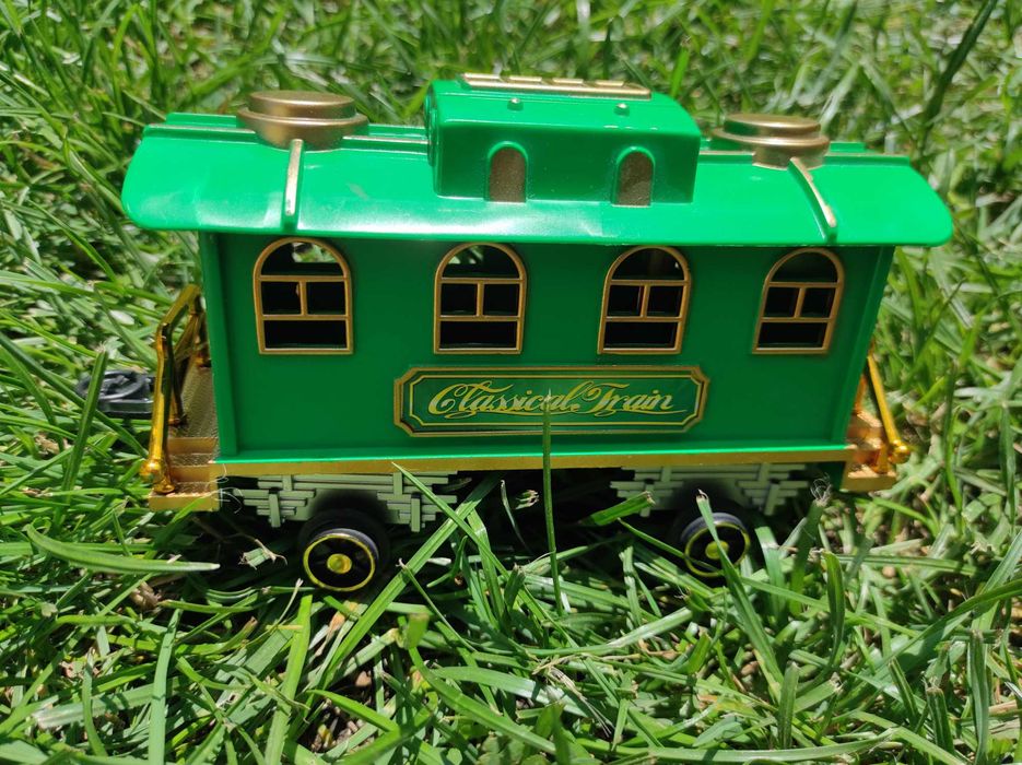 Залізна дорога експрес золота стріла