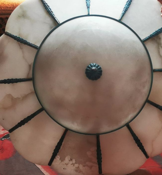 Candeeiro em  mármore branca calacata