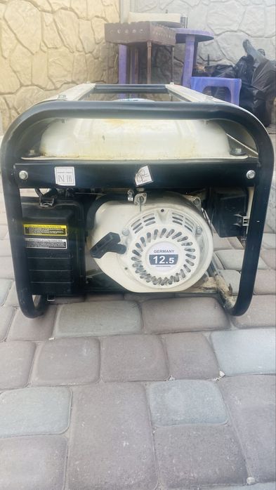 Продам генератор