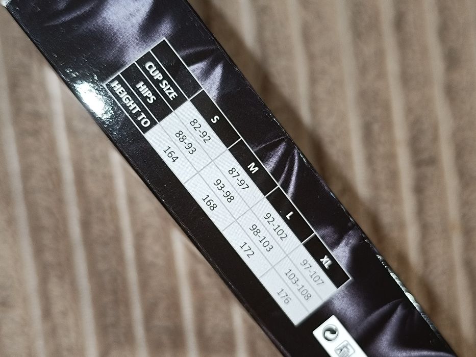 Nowe nasutniki Axami Red/Black nakładki na sutki burleska