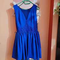 Prześliczna niebieska sukienka