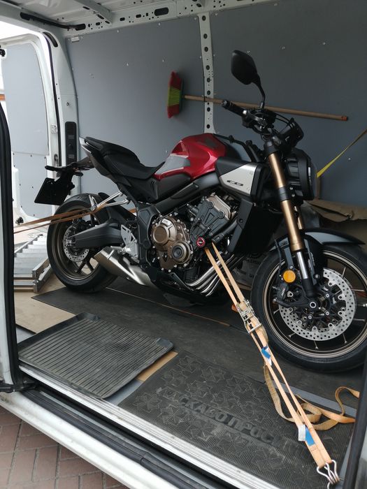 Мотоевакуатор. Транспортування мототехніки. Вантажні перевезення