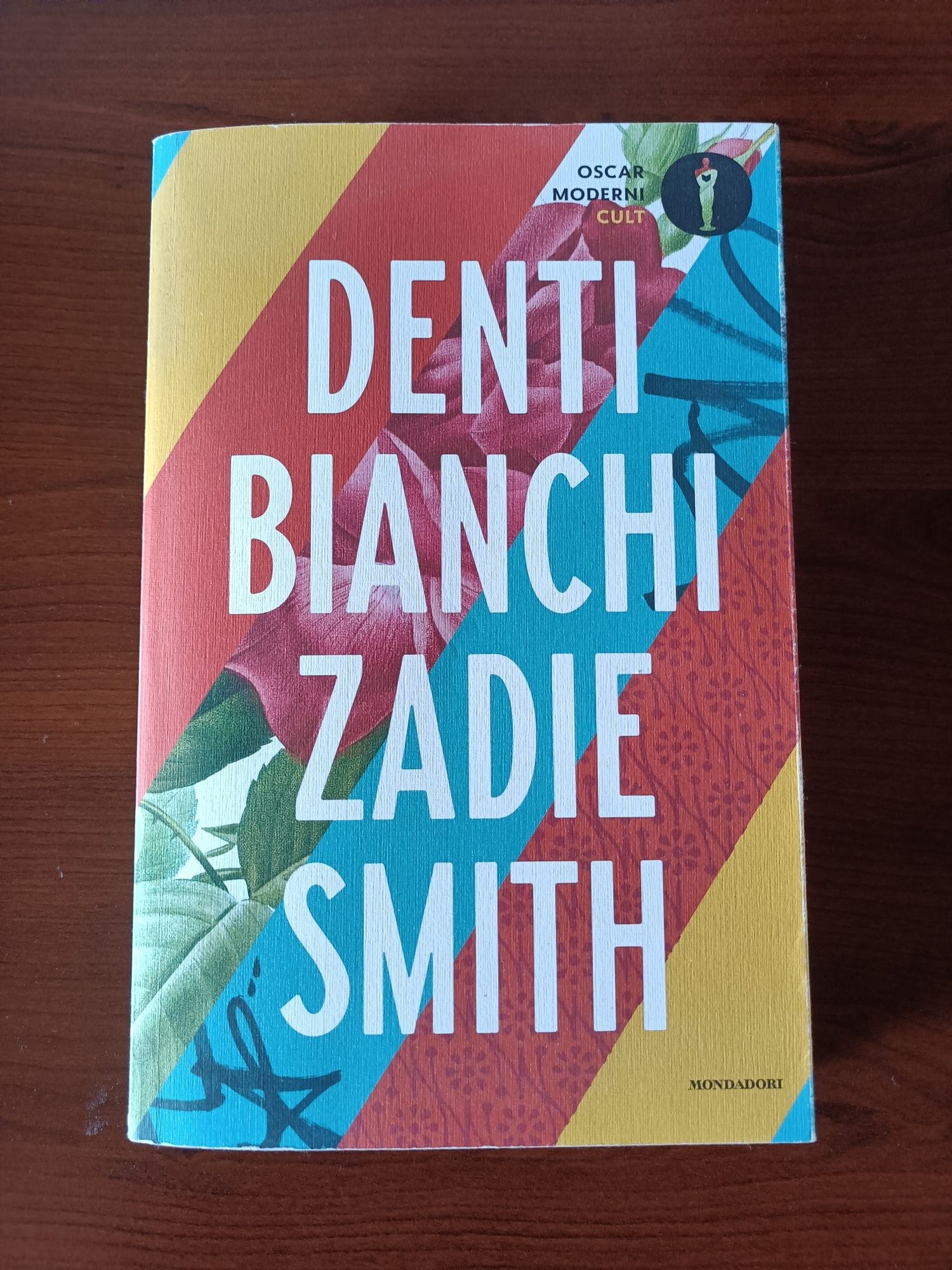Denti bianchi Zadie Smith