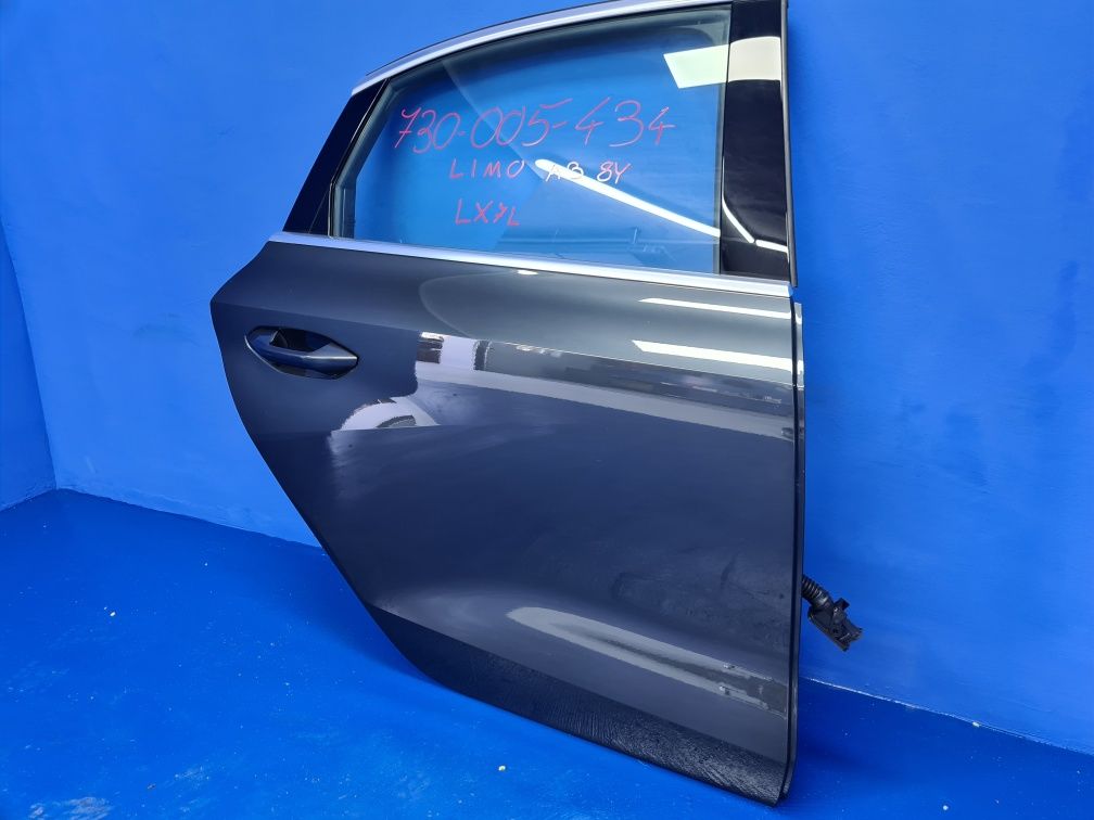 DRZWI kompletne tylne prawe AUDI A3 S3 8Y LIMO / SEDAN oryginał LX7L