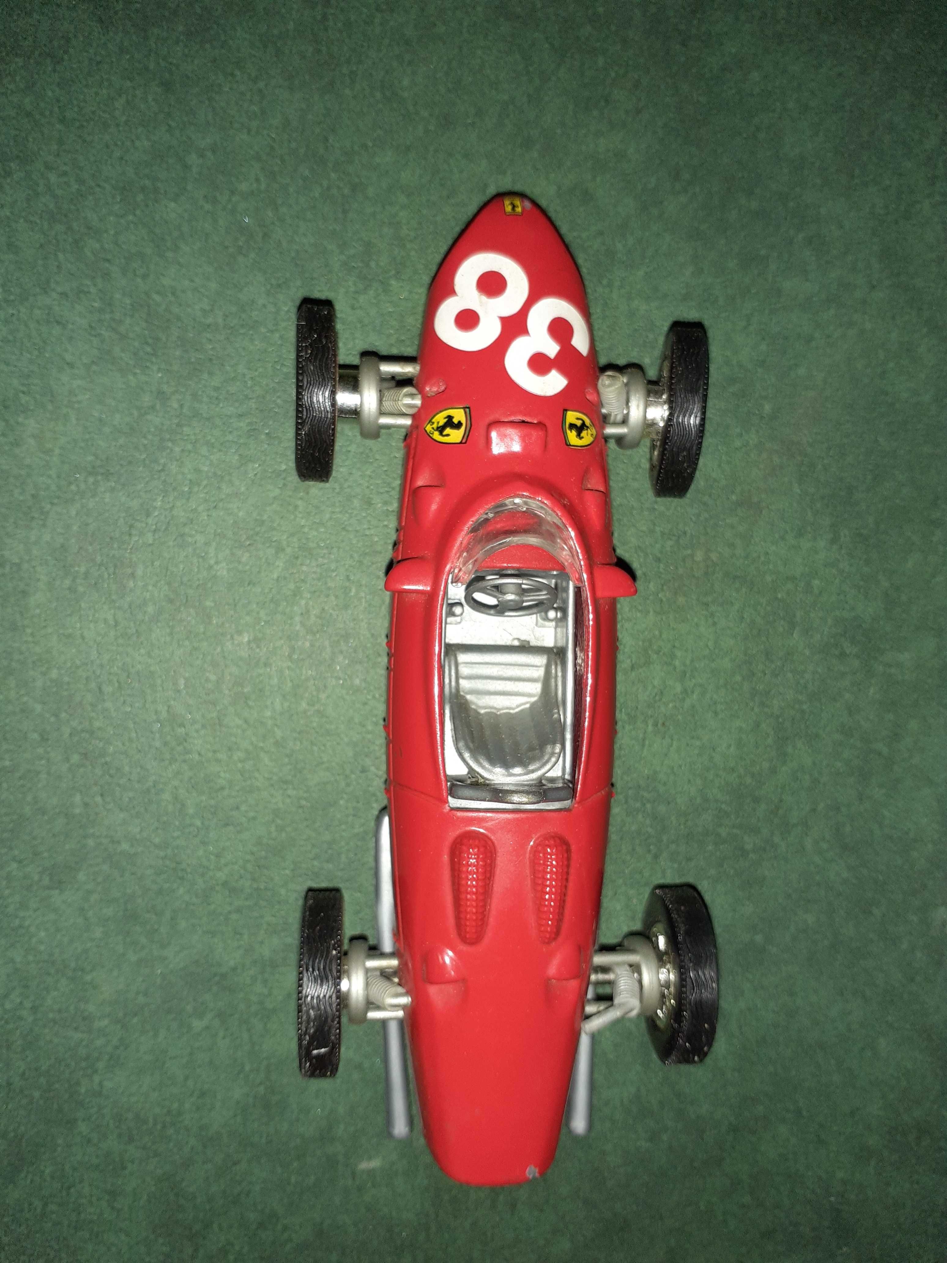 Ferrari  Ano 1961