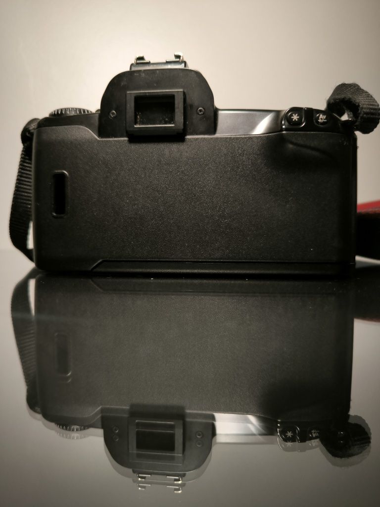 Canon EOS 500 analógica