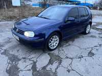 Volkswagen Golf 4