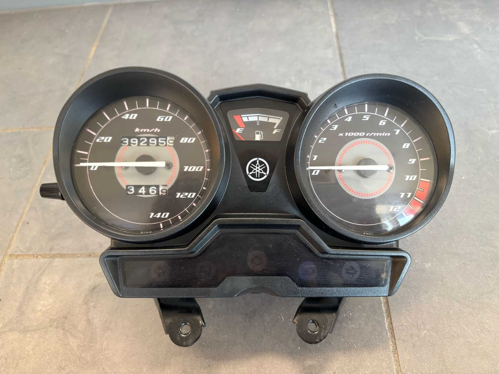 Licznik Zegar Prędkościomierz Yamaha YBR 125. 2010-16 [298]