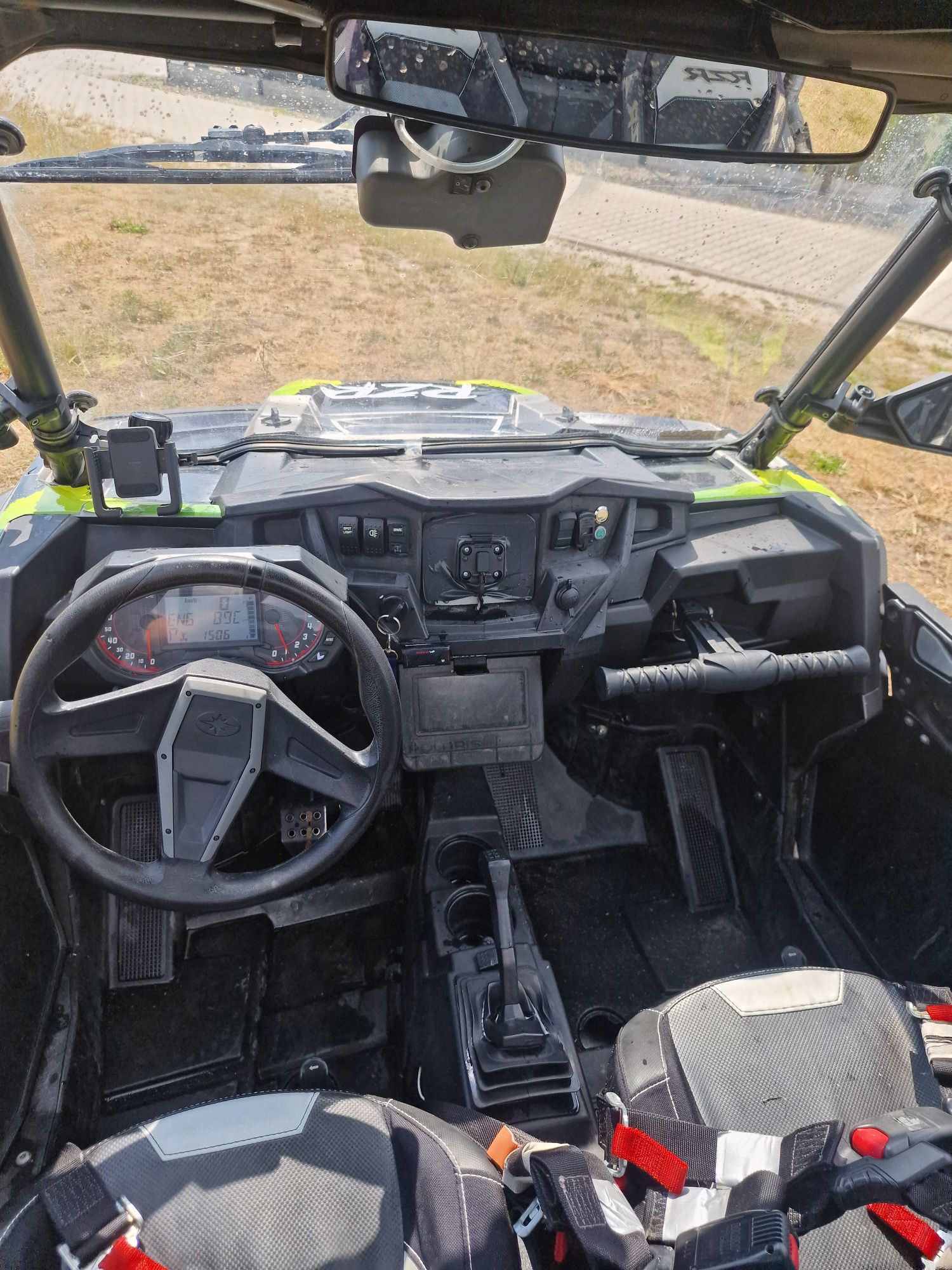 Polaris rzr 1000 turbo utv buggy