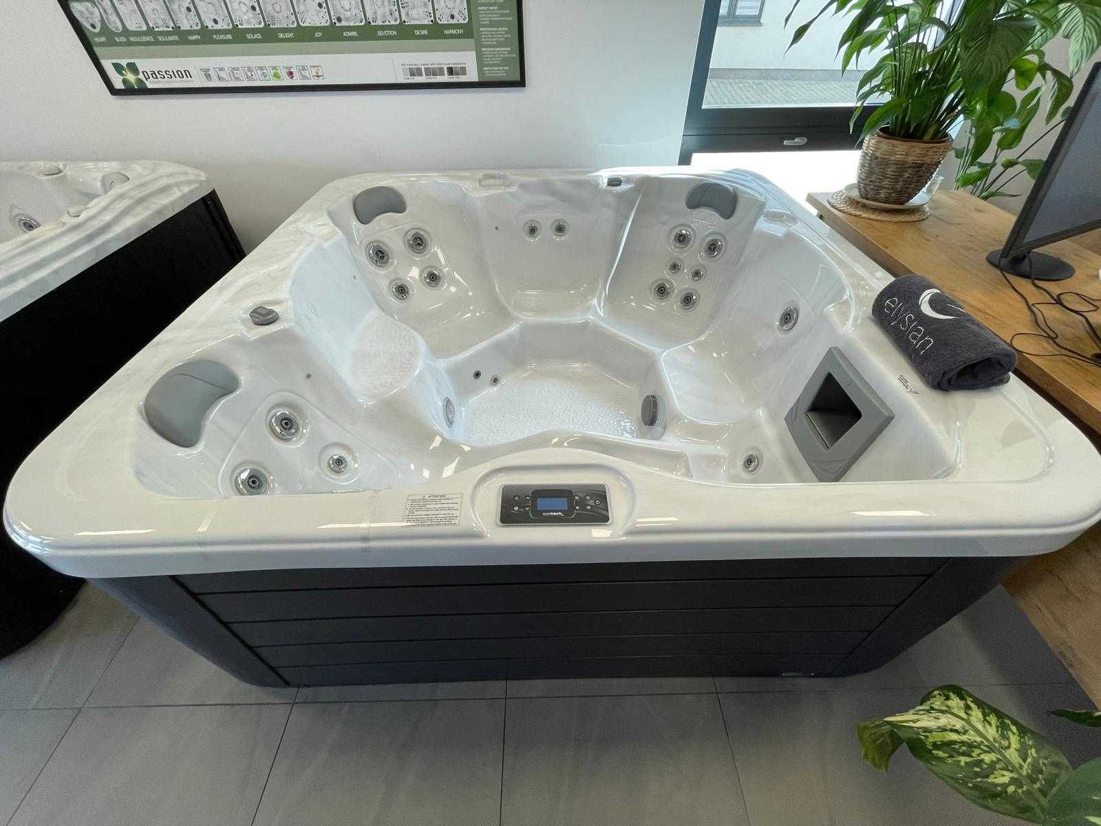 Jacuzzi wanna spa holenderskiego producenta Fun For 6