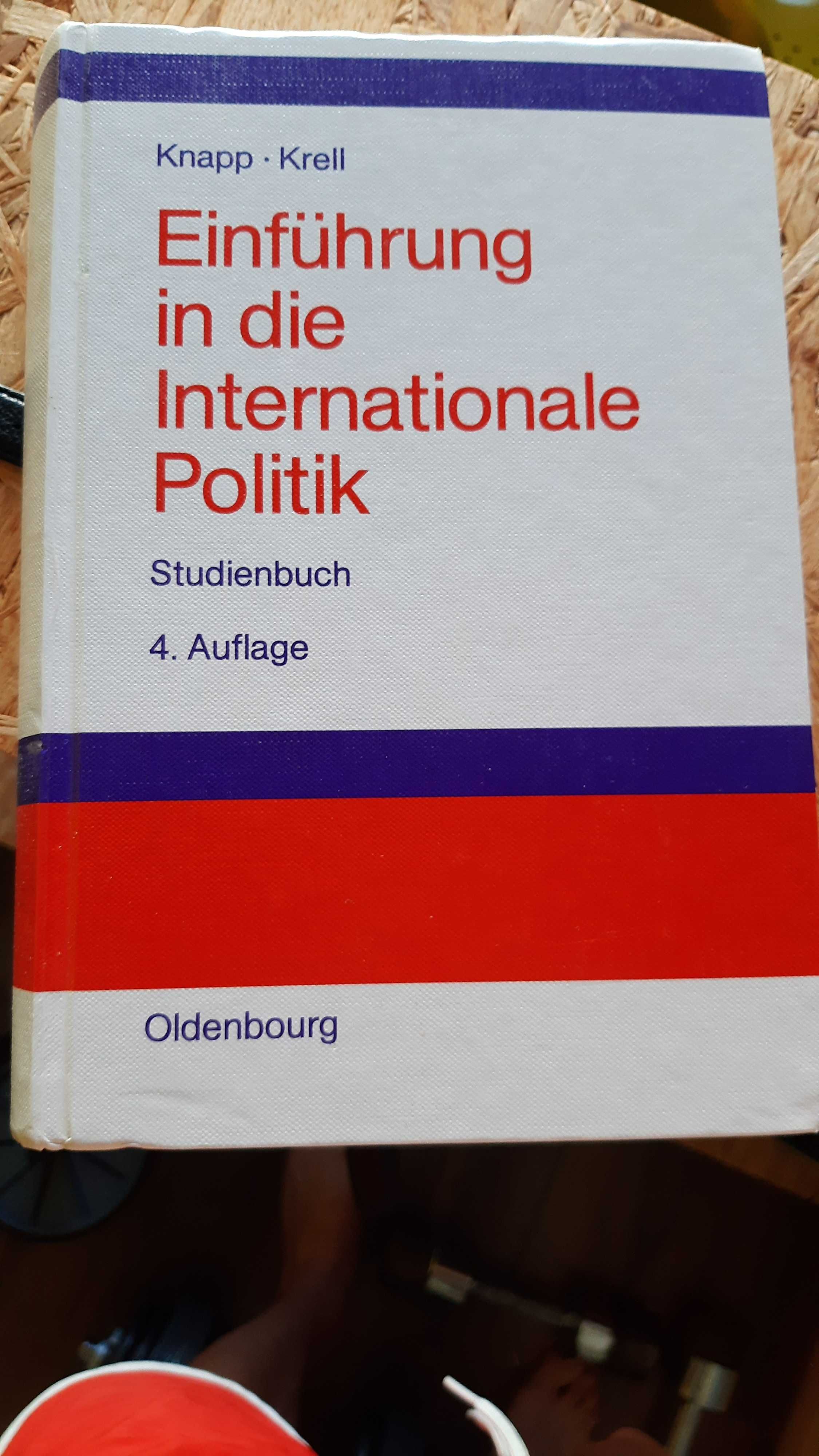 Einführung in die Internationale Politik: Studienbuch