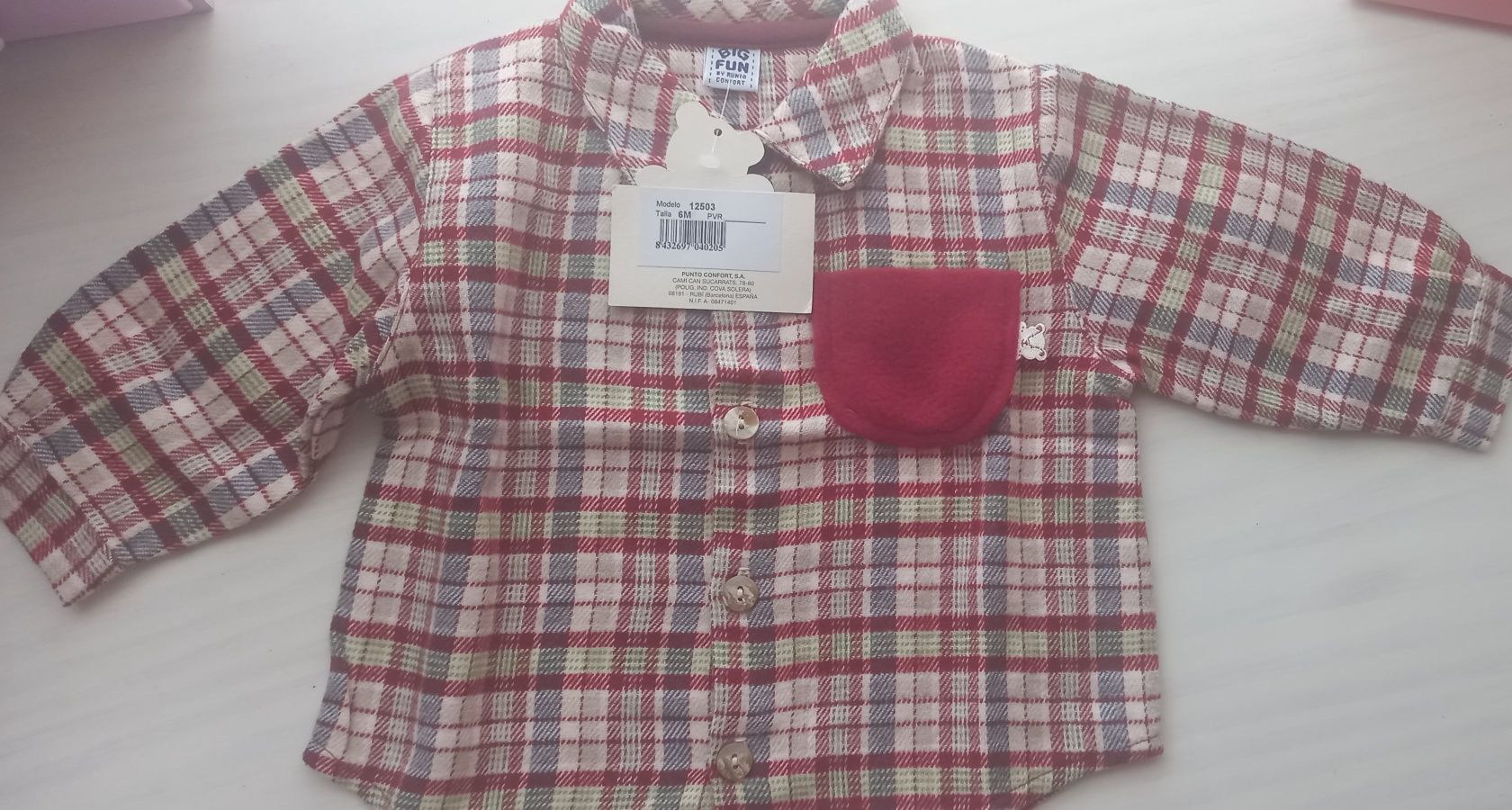 Conjunto de criança/ calças/ camisa