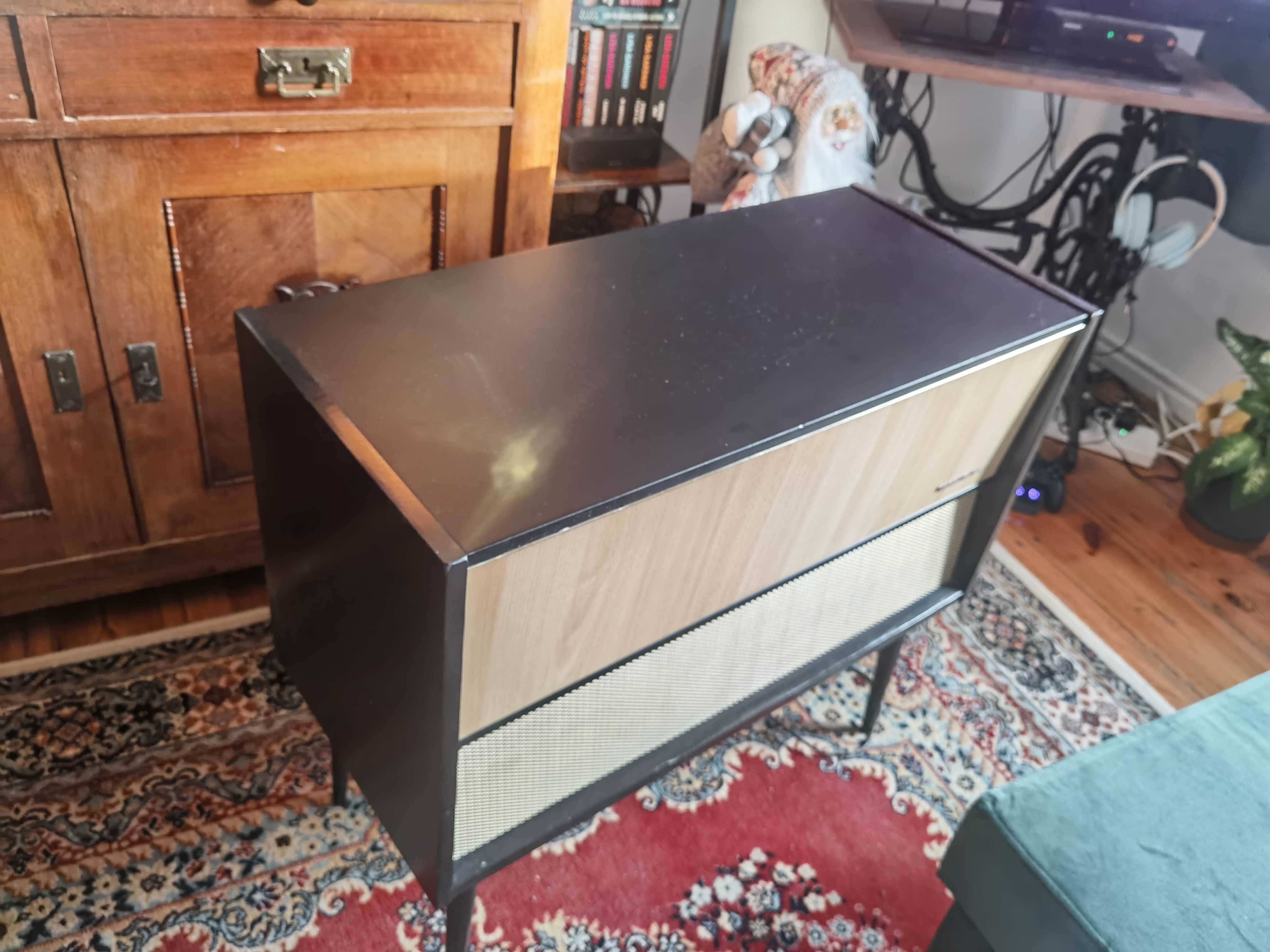 Stary Gramofon Nordmende Caruso Stereo Ch 4675 mattiert 1962 z radiem