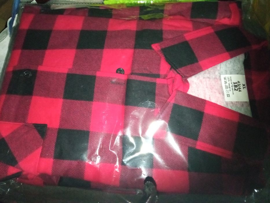Ubrania robocze  buty urgent koszule, podkoszulki