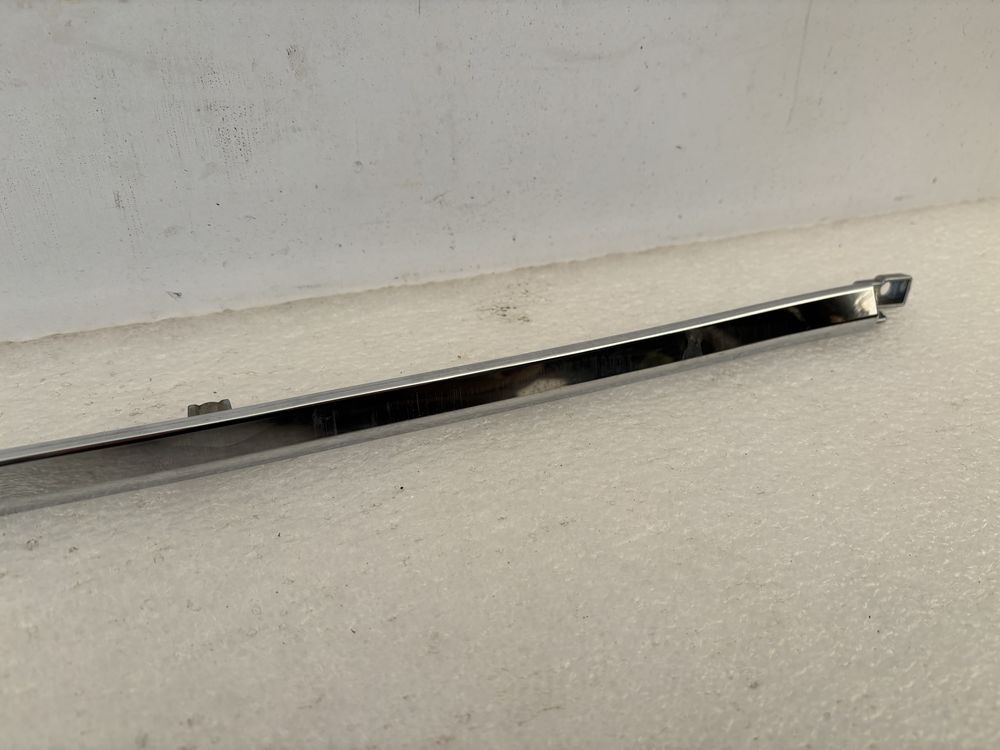Lexus RX IV 4 lift fl 19- listwa chrom nakładka zderzaka tył tylna