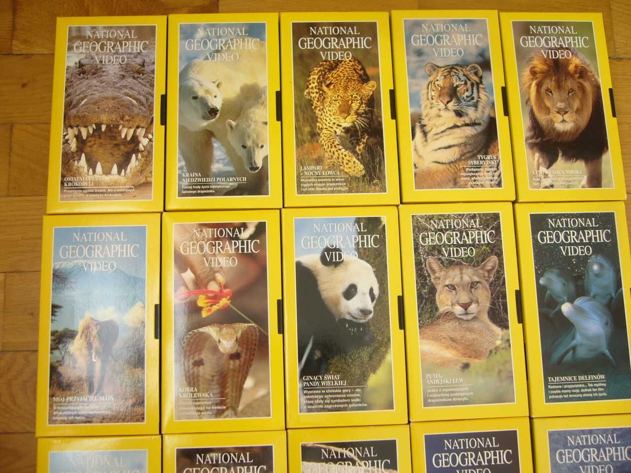 Kasety VHS National Geographic 25 sztuk