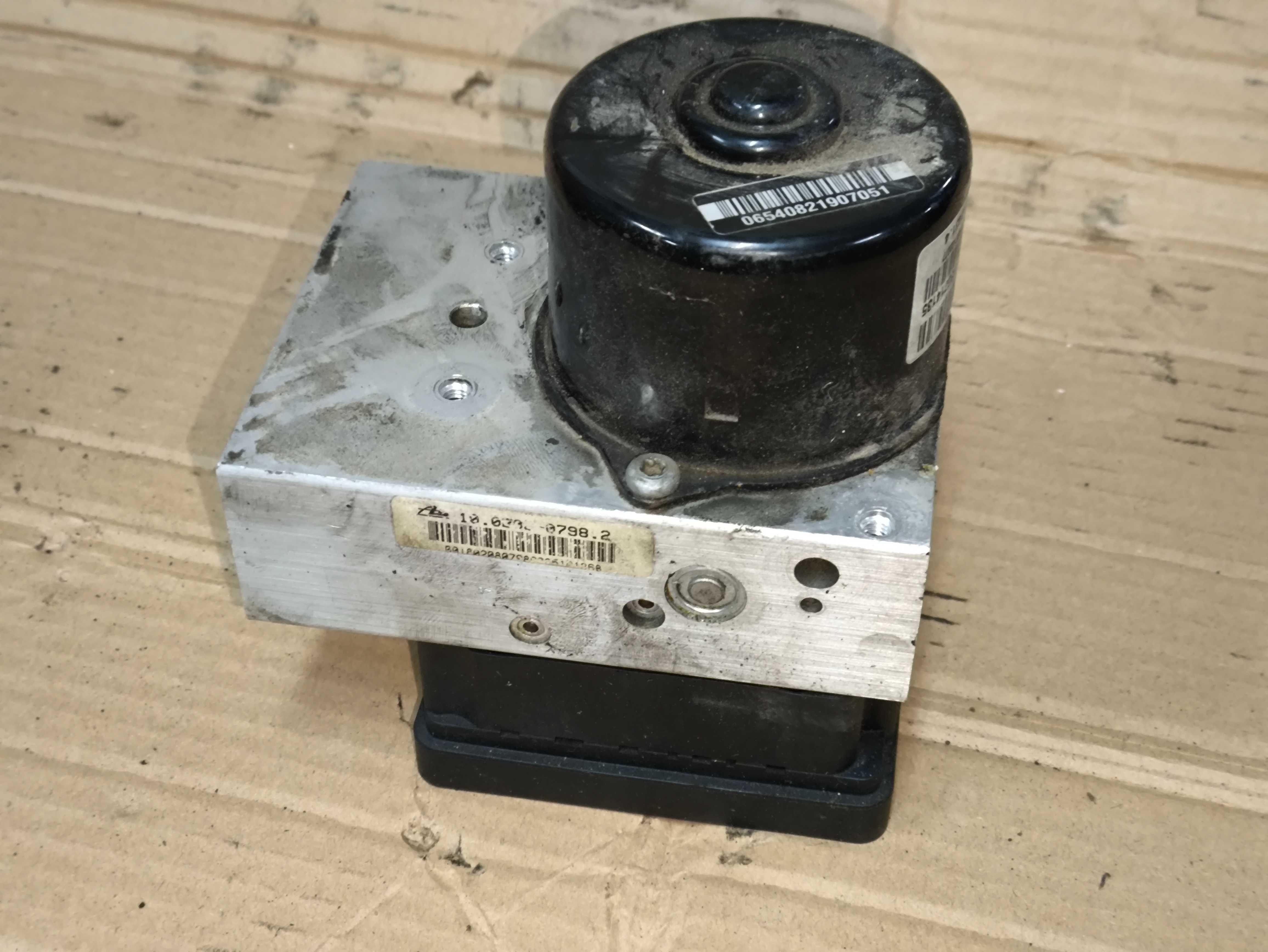 Pompa hamulcowa ABS Volvo XC90 I 4.4 V8 P3071/4135 Siedlce