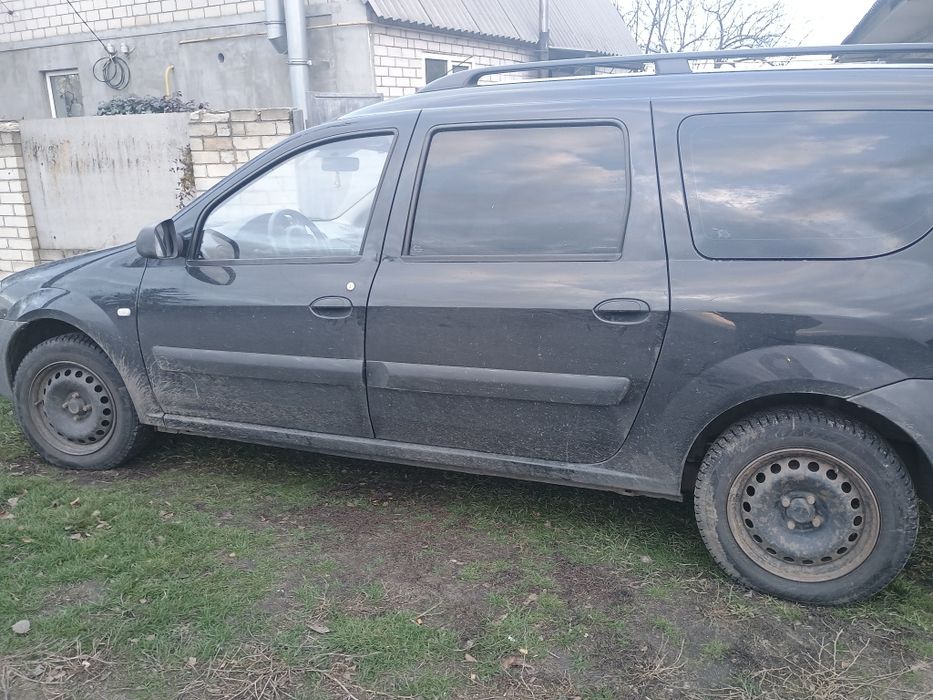 Продам Логан универсал