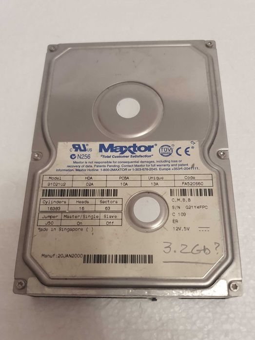 Vintage Internal Hard Drive - Maxtor N256 - 3.2 GB64309873480577120