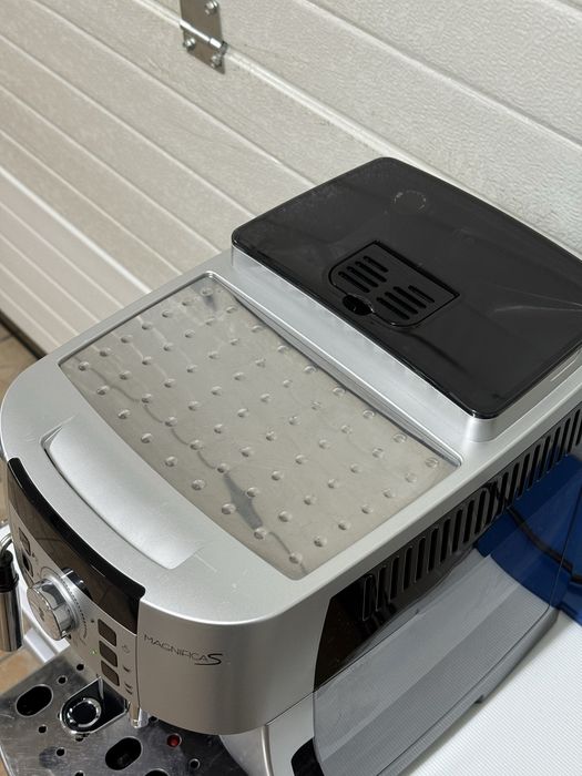 Кавомашина Delonghi Macnifica S Делонгі Делонджі