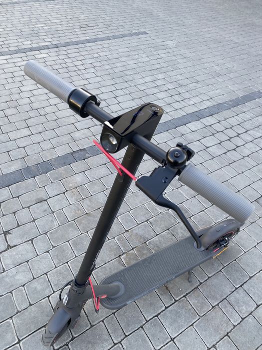 Електросамокат Xiaomi Mi Electric Scooter 4Pro