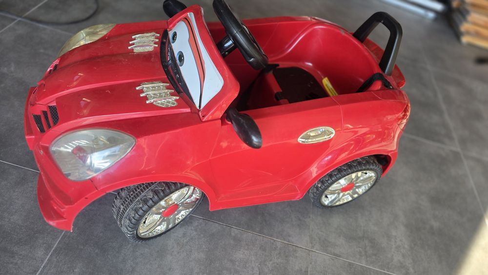 Samochód na akumulator