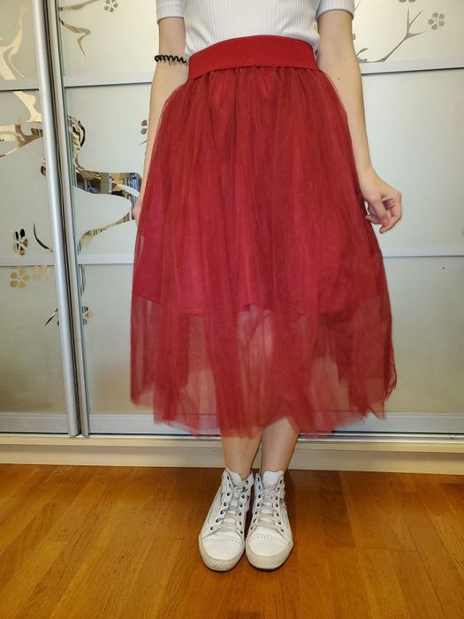 Продаю юбку з фатину