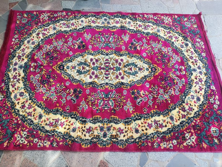 Продам б/у килими (ковер, палас)