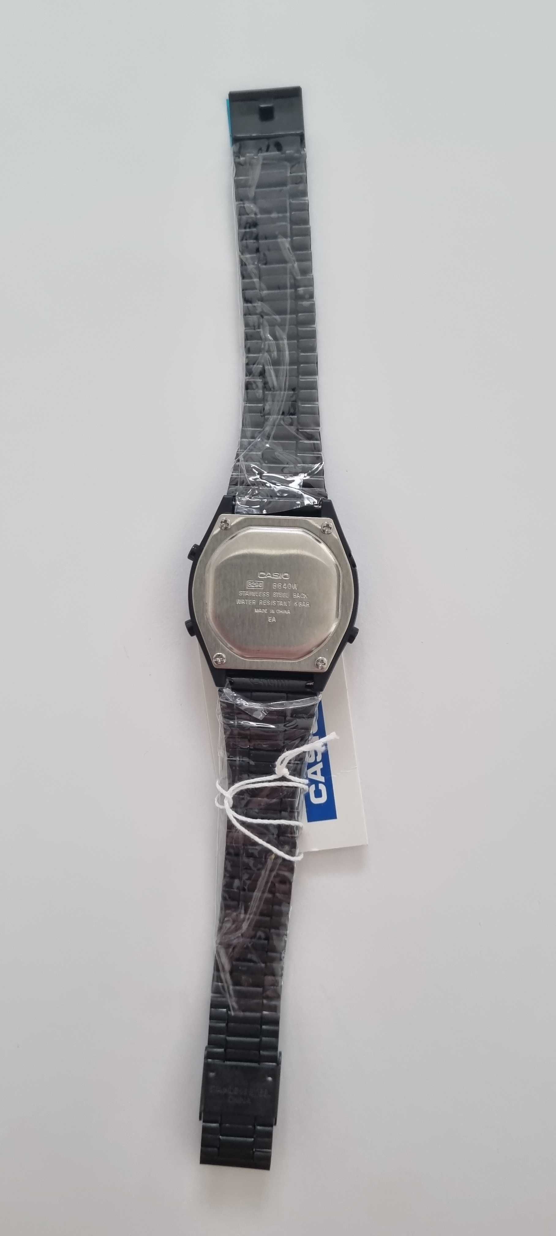 Zegarek Casio Retro B640WB-1BEF BLUE